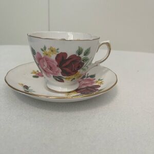 Vintage Queen Anne Bone China Pink Floral Pattern Cup & Saucer